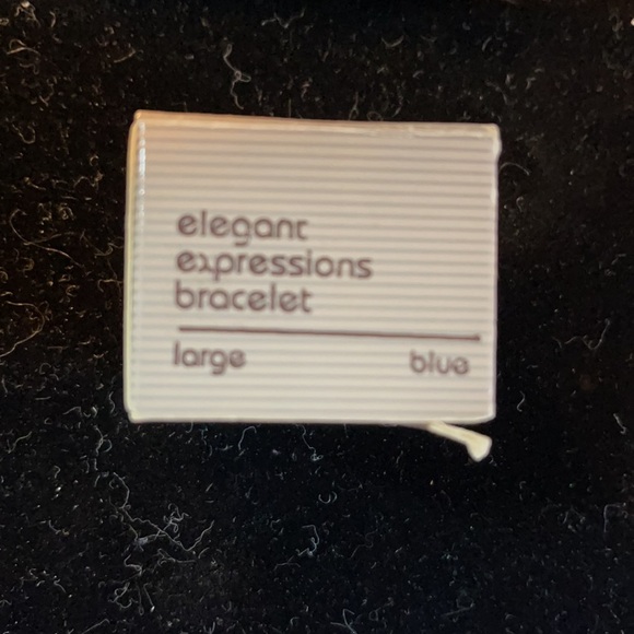 Avon (1990) Vintage Elegant Expressions Blue/ Gold-tone 7” bracelet - Picture 4 of 5